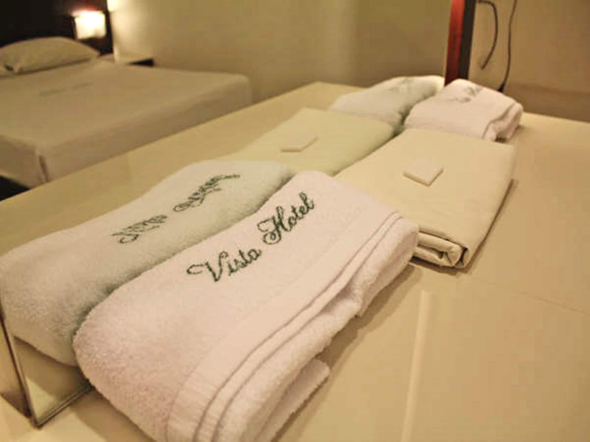 Vista Hotel Cubao Cidade Quezon Exterior foto